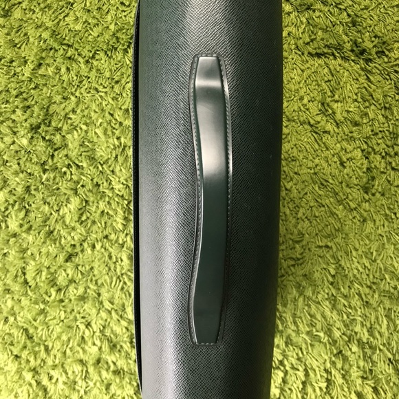 Authentic Louis Vuitton Serviette Briefcase / Belt - Picture 3 of 6